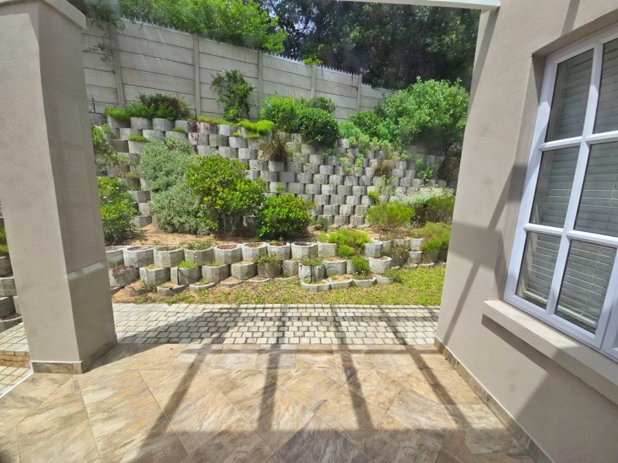 4 Bedroom Property for Sale in Sedgefield Central Western Cape